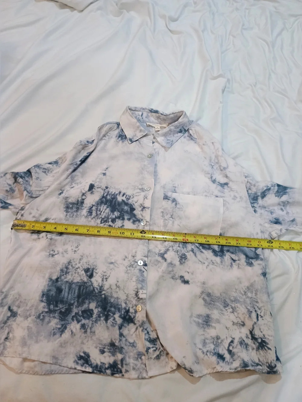 Grade & Gather Oversized Flowy Fit Blue Tie-Dye Button-Down Blouse Size Small - Picture 7 of 8